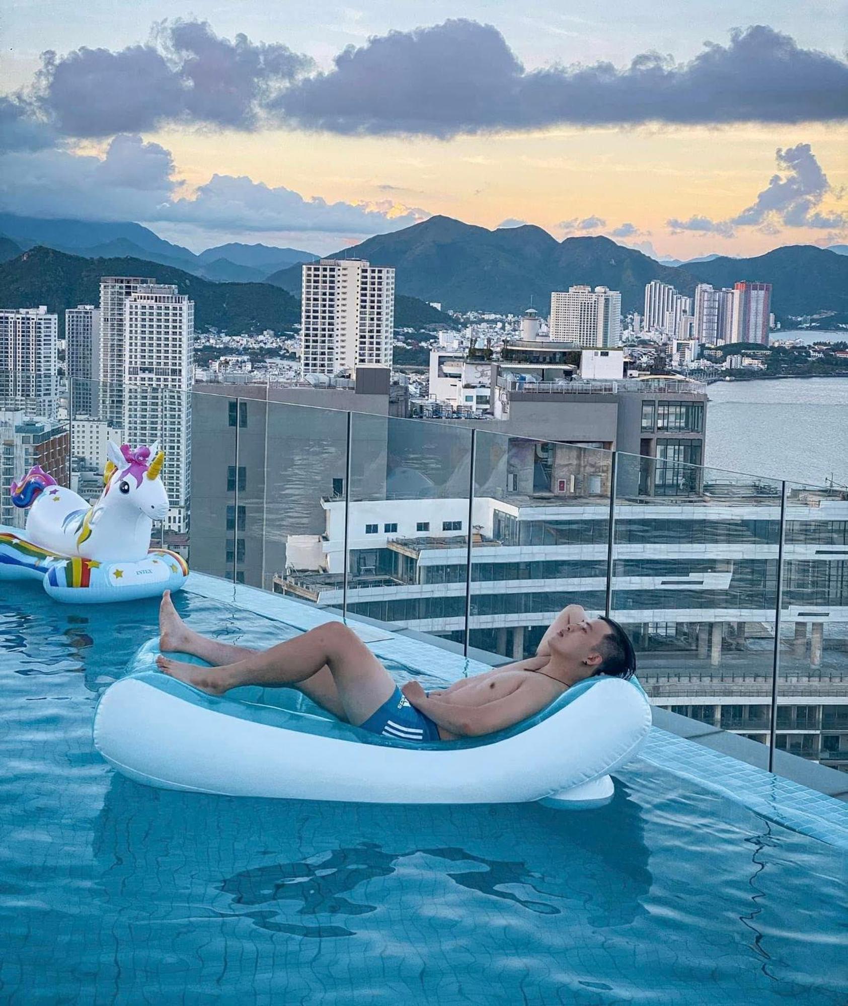 Coastal Panorama Oceanfront Suites Nha Trang Eksteriør bilde
