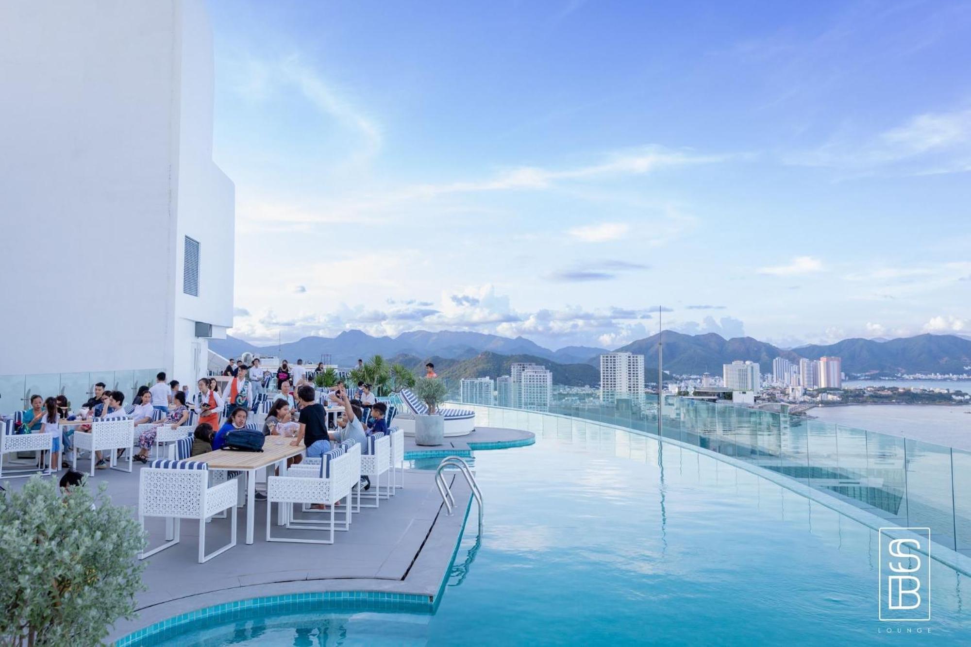 Coastal Panorama Oceanfront Suites Nha Trang Eksteriør bilde