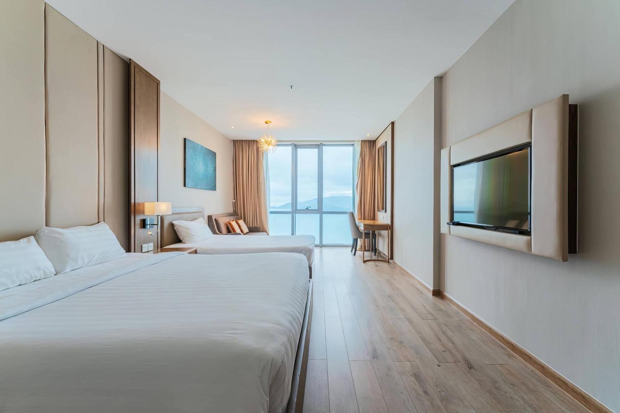 Coastal Panorama Oceanfront Suites Nha Trang Eksteriør bilde
