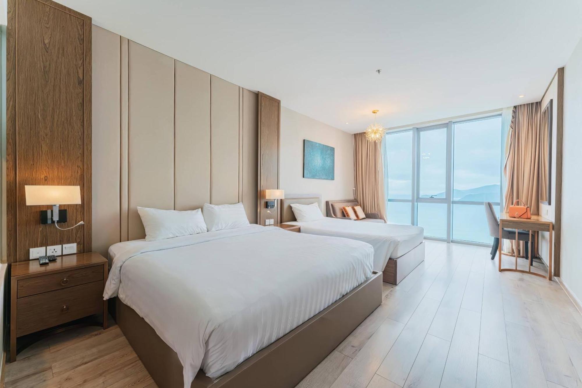 Coastal Panorama Oceanfront Suites Nha Trang Eksteriør bilde