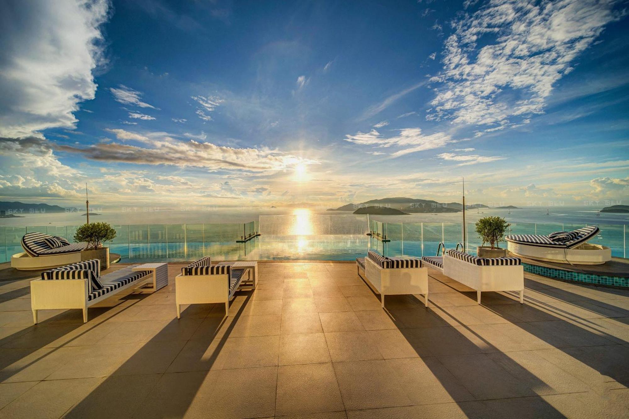 Coastal Panorama Oceanfront Suites Nha Trang Eksteriør bilde